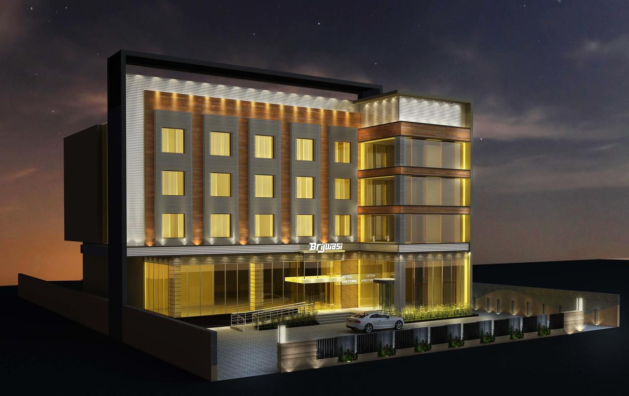 Centrum Hotel By Brijwasi Mathura Exterior photo